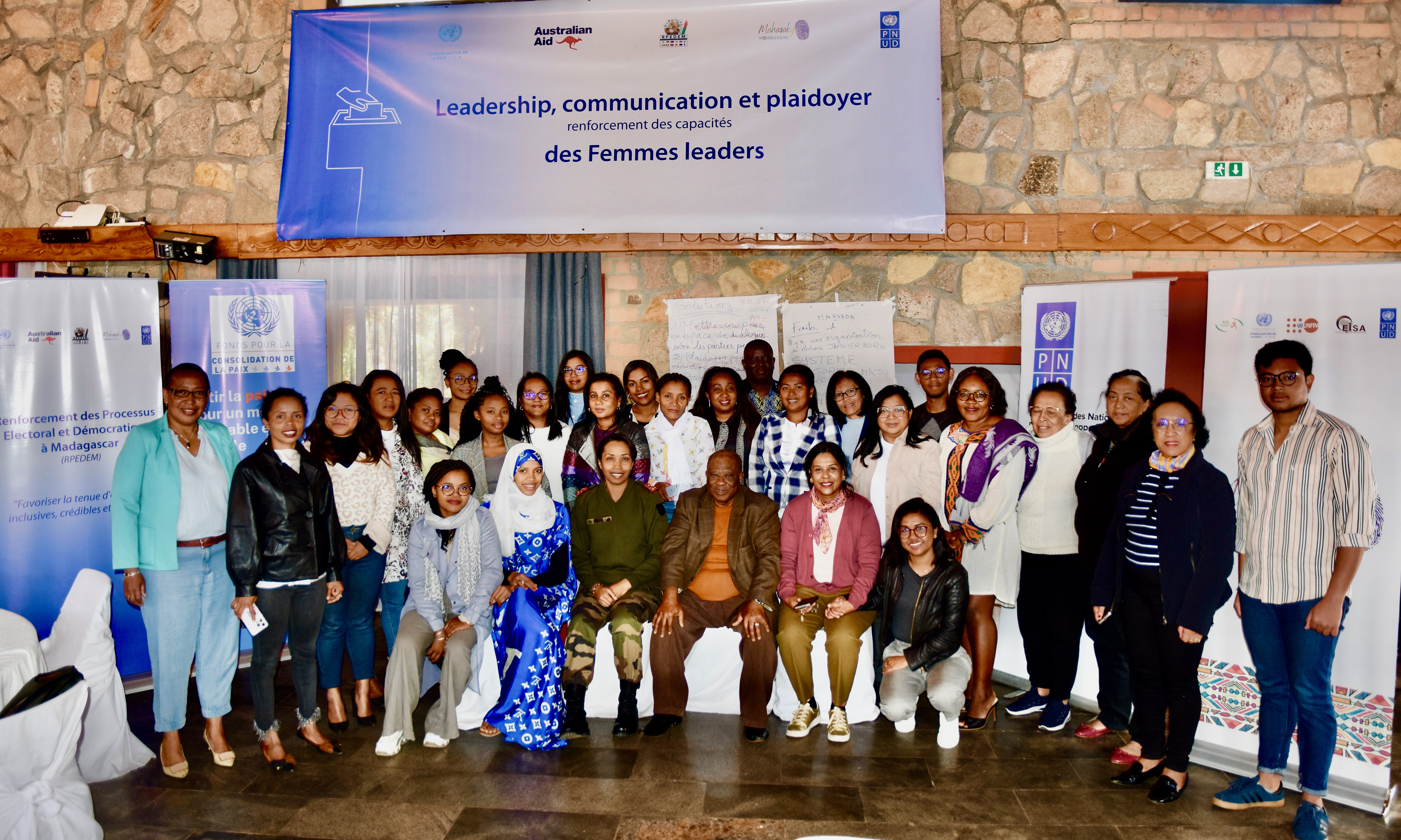 Femmes leaders malagasy : renforcement de capacités ent leadership, plaidoyer et communication