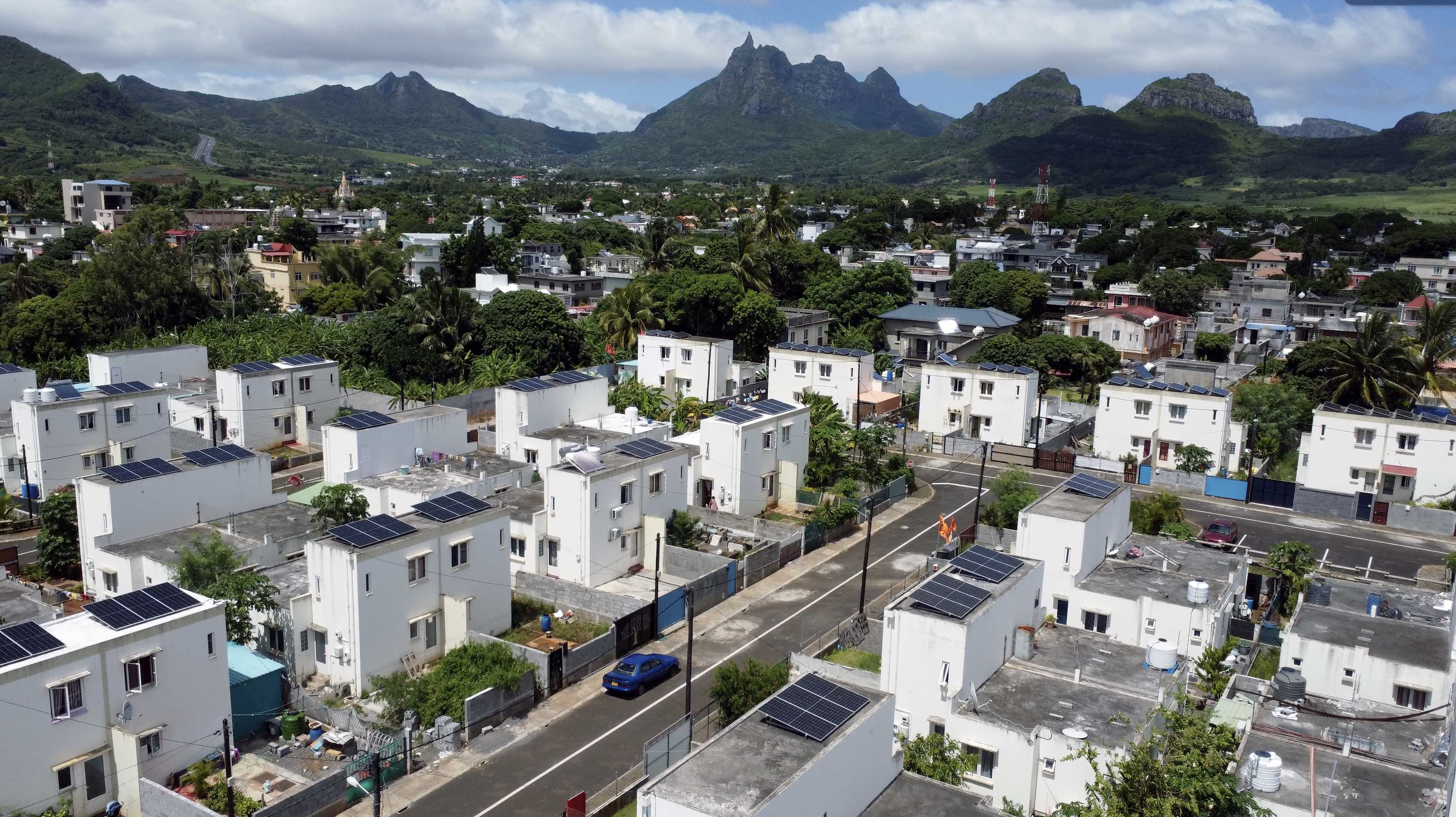 46 households equipped with rooftop photovoltaic kits